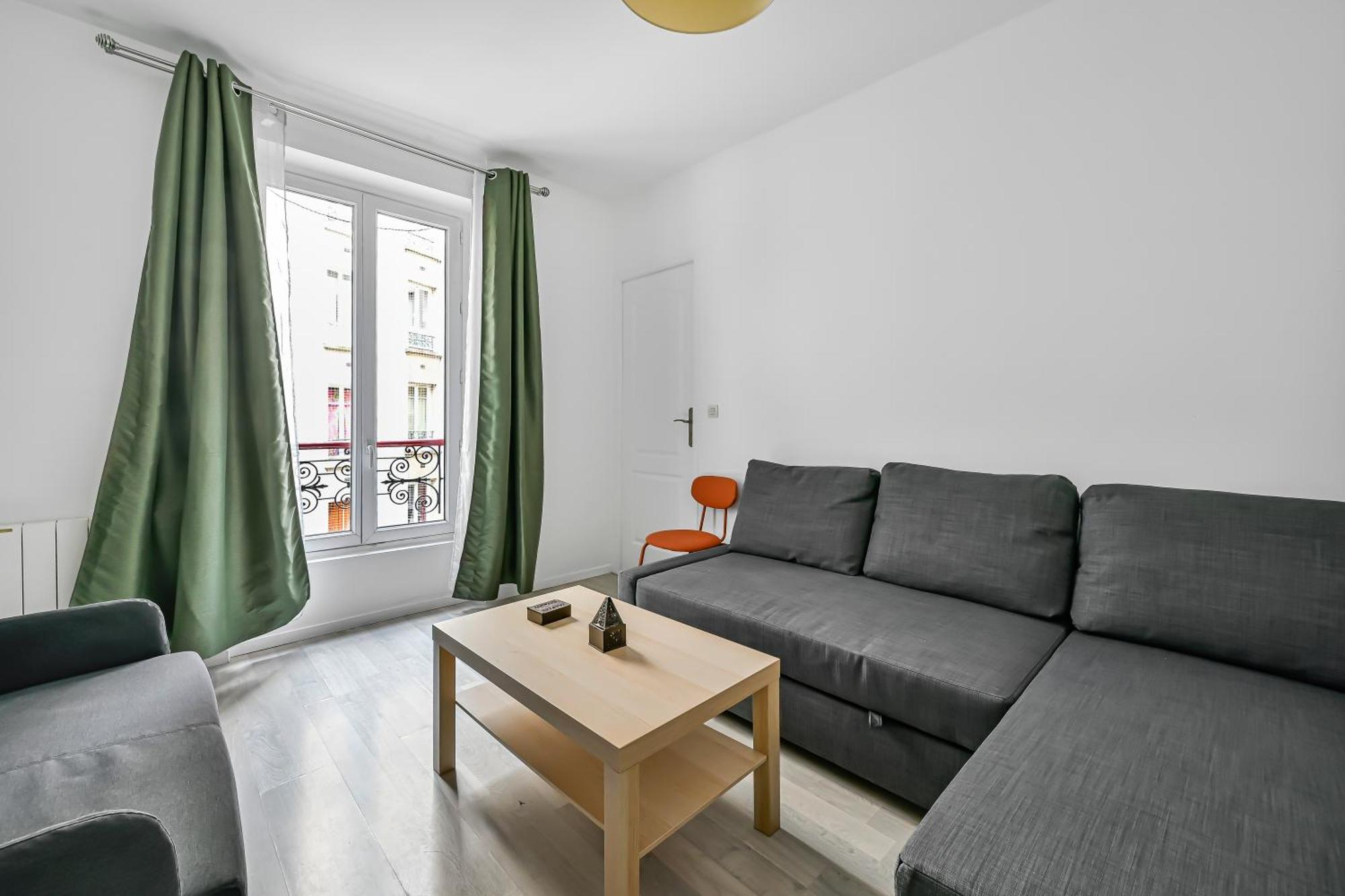L'atelier Secret - Batignolles - Metro - 17 Apartment